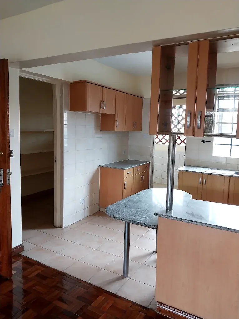 Sevens Positions apartment in Kilimani photo 3