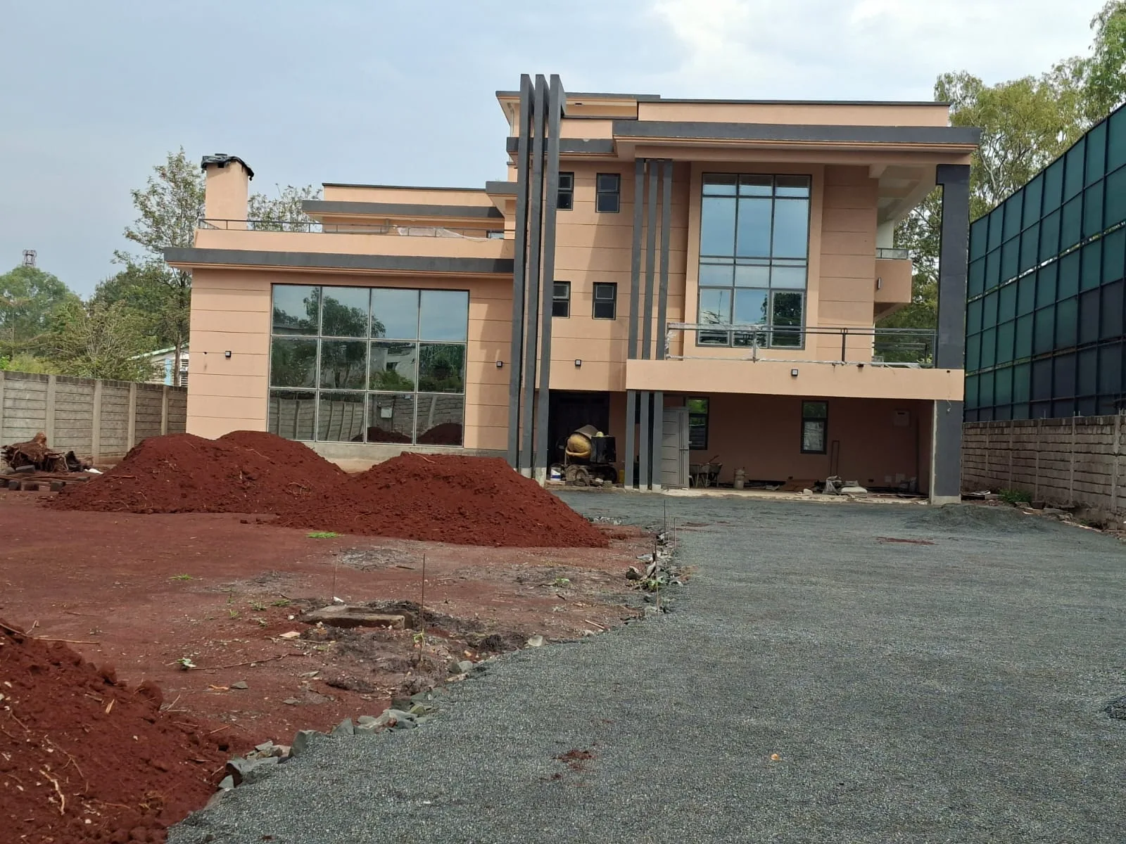 11 Bedroom House for Sale in Karen thumbnail 4