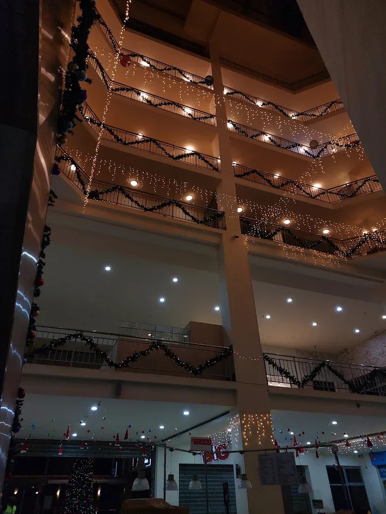 Adlife Plaza house in Kilimani photo 2