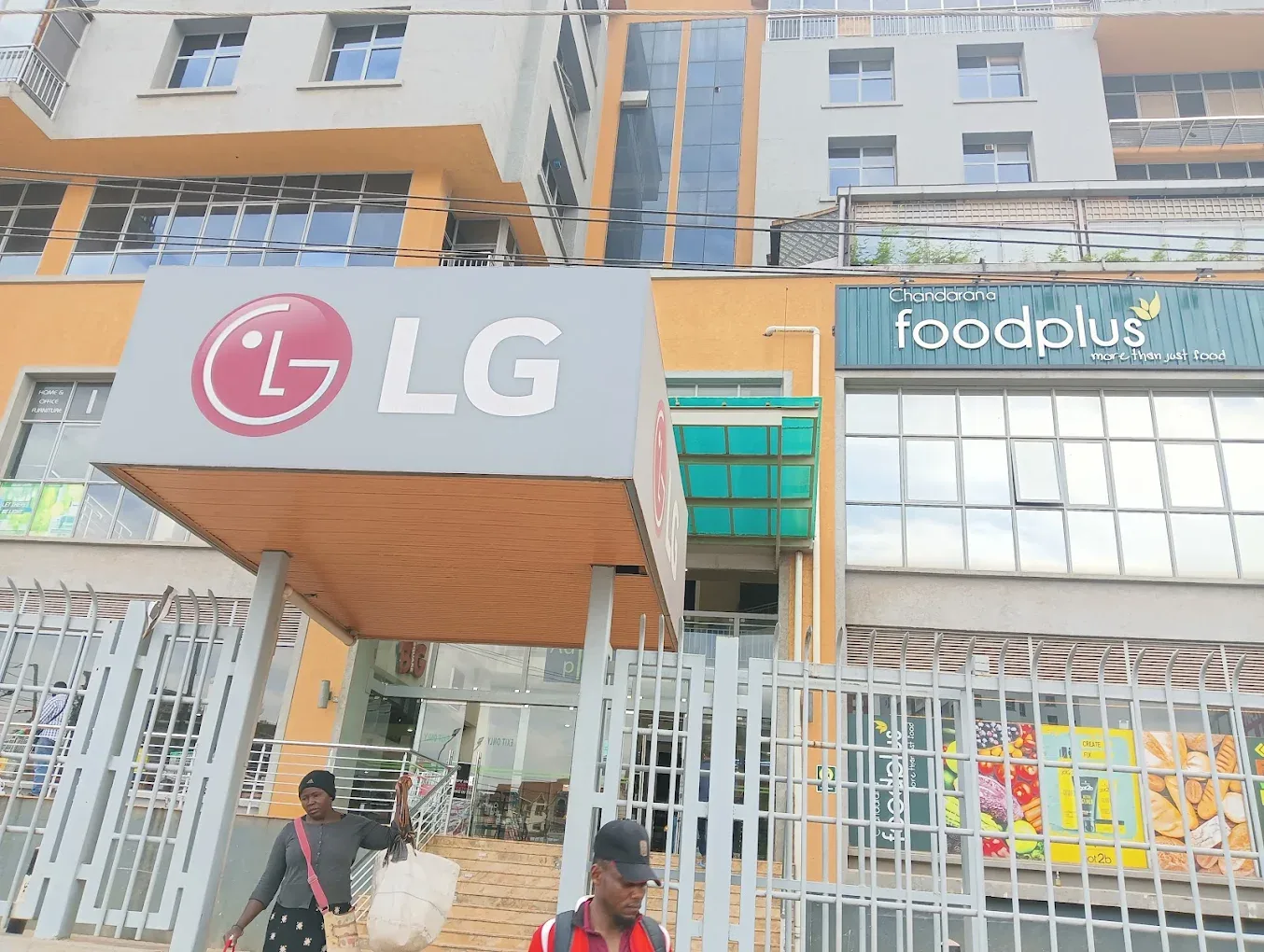 Adlife Plaza house in Kilimani photo 4