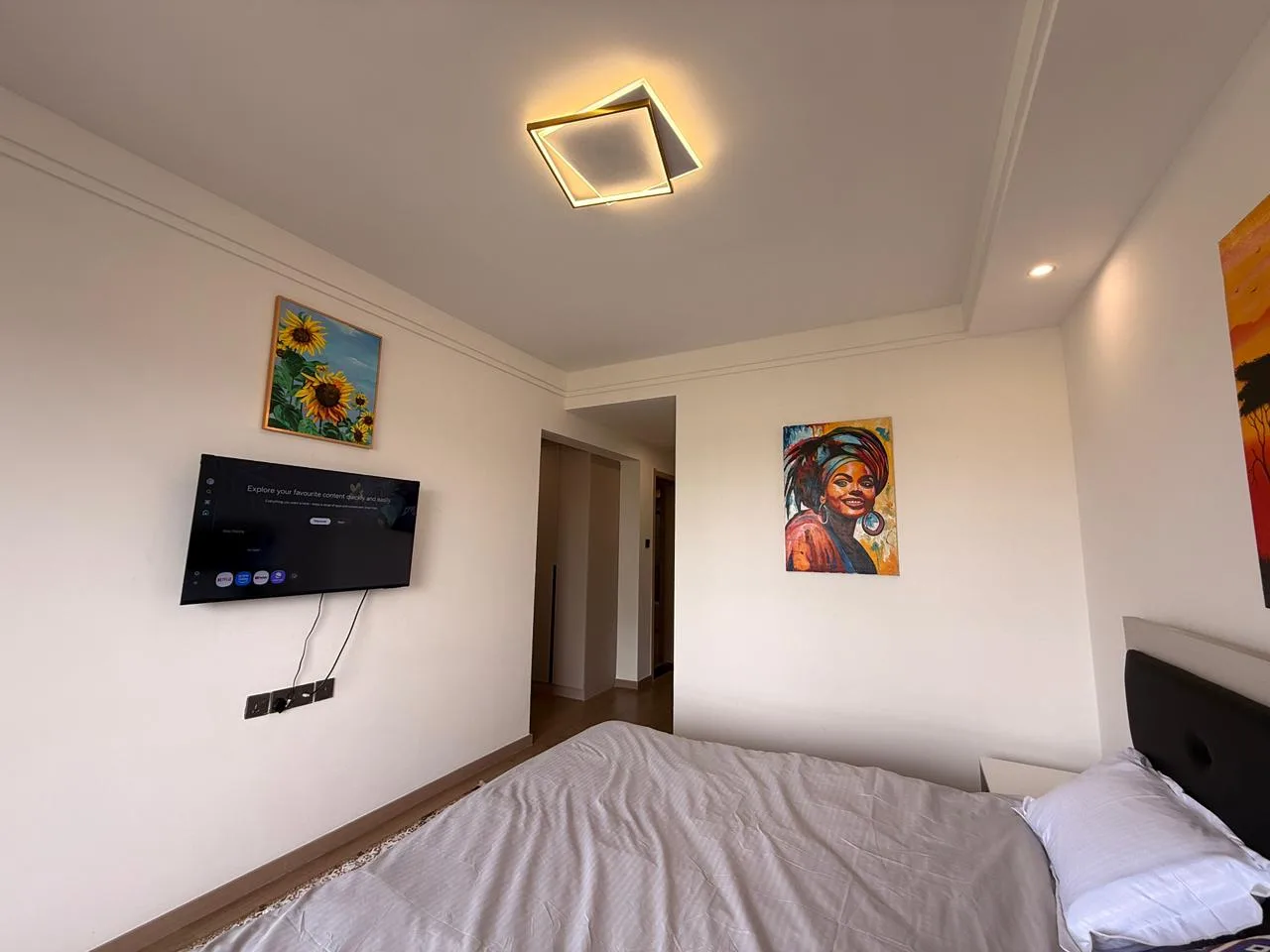 Furnished 3 Bedroom Apartment for Rent in Riverside apartment for rent in Riverside photo 2