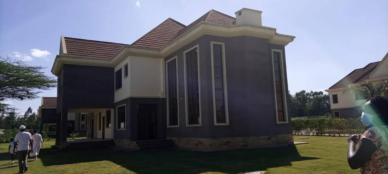 Golden Oak Villas thumbnail 3