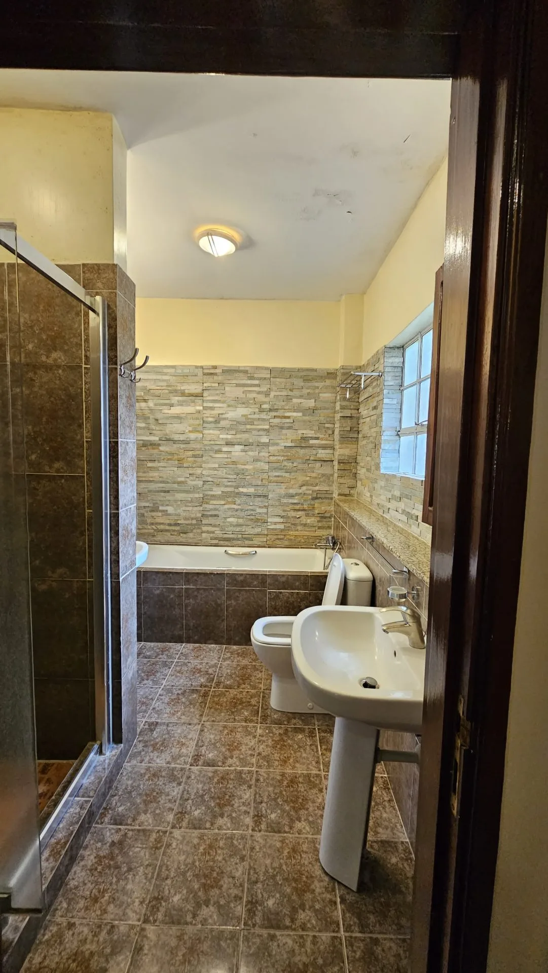 Miotoni Woods thumbnail 12