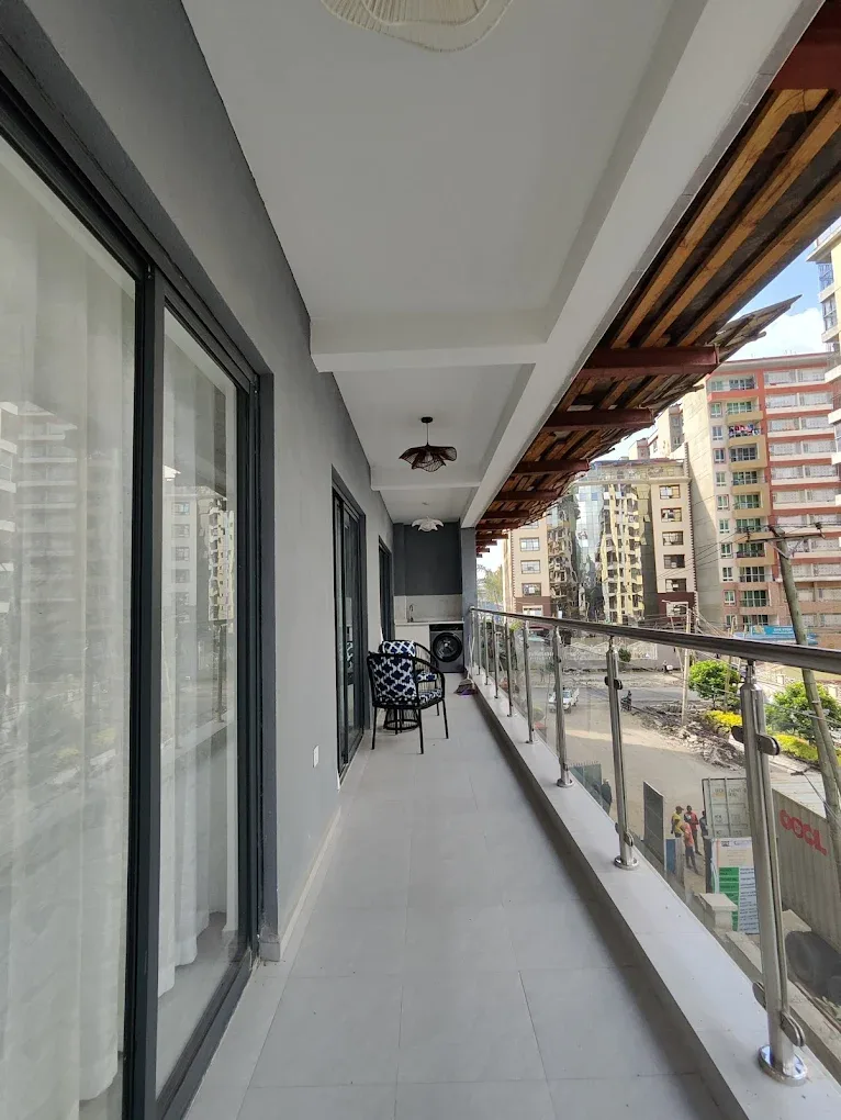 Modern City thumbnail 8