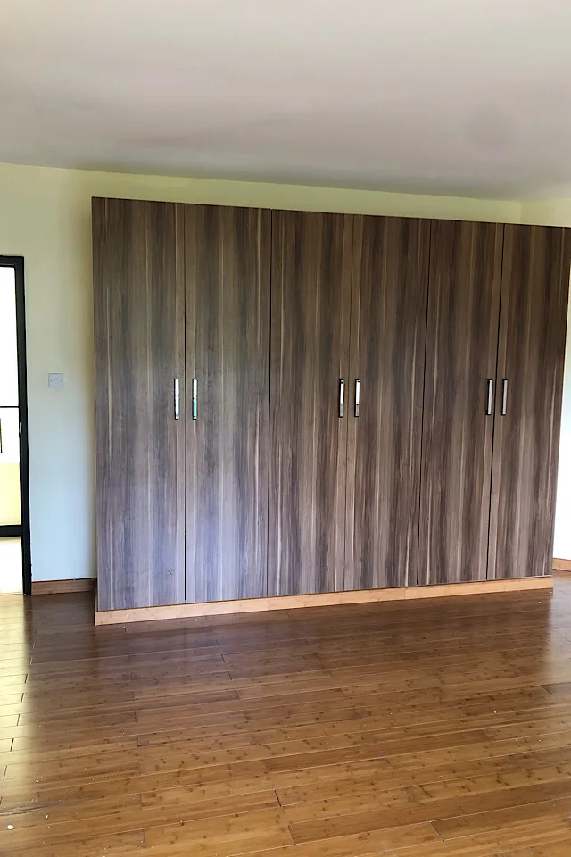 Tipuana Gardens thumbnail 2