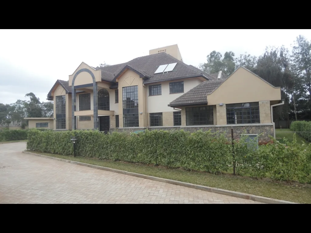 Tipuana Gardens thumbnail 8