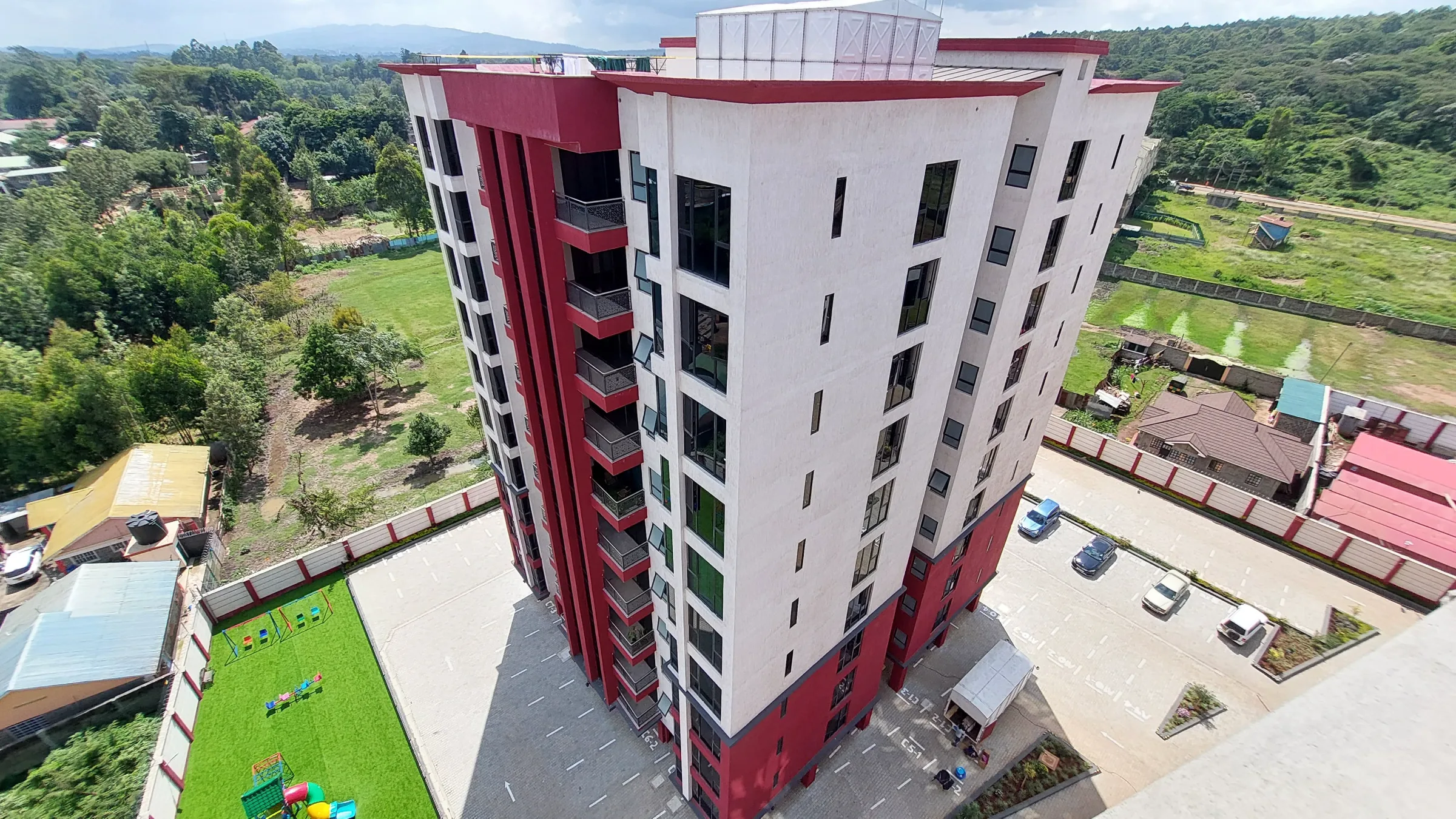 Meadow Springs Karen-End thumbnail 2