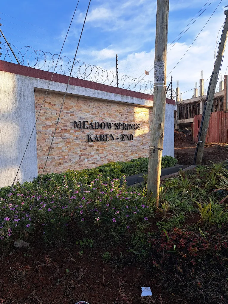 Meadow Springs Karen-End thumbnail 3