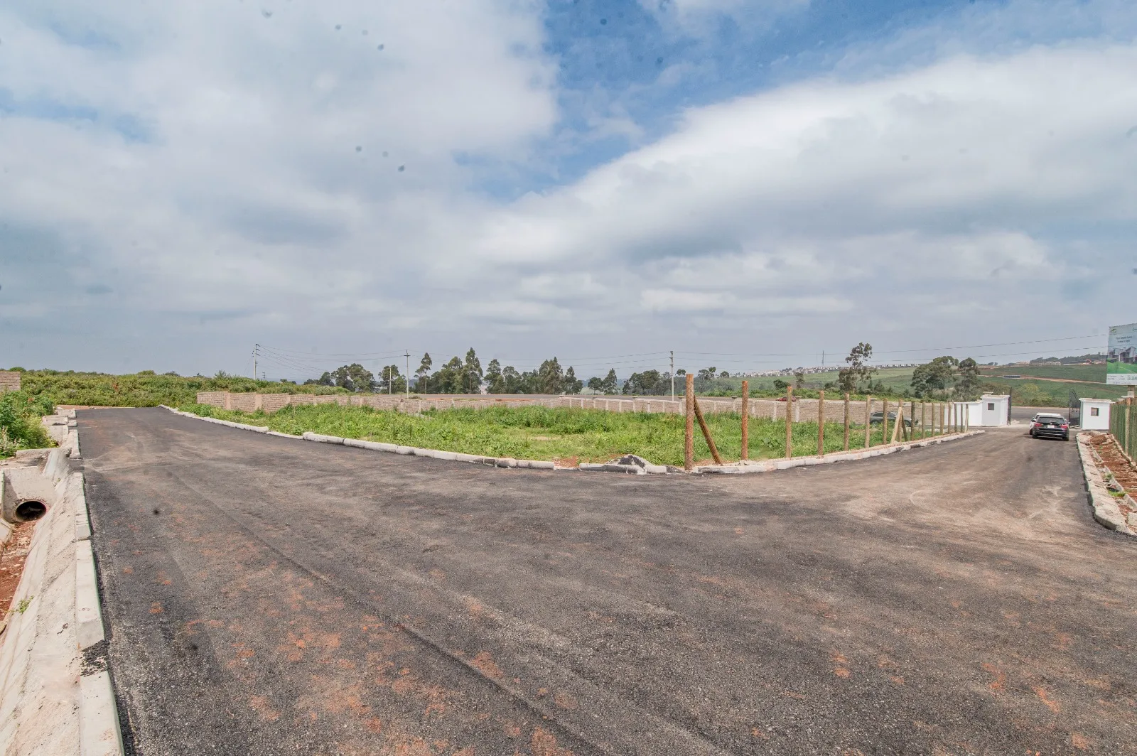 1/8 Acre Serviced Plot for Sale at 17 @ Redhill, Redhill land for sale in Redhill photo 2