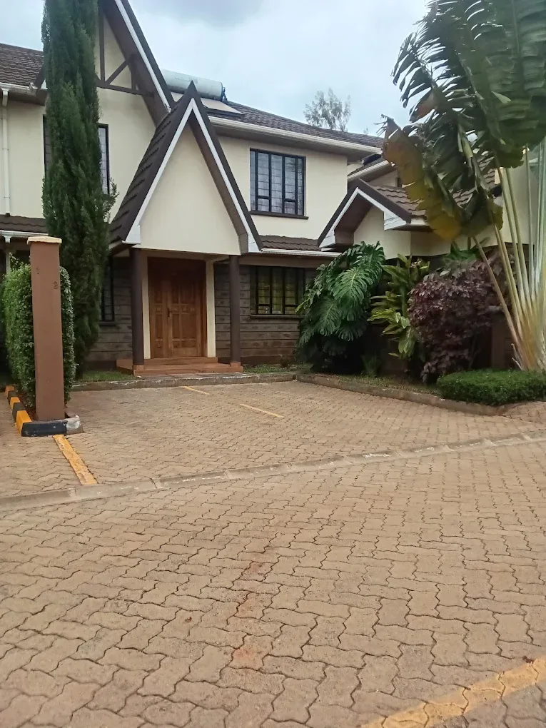 4 Bedroom House for Sale at LittleMore Estate, Membley house for sale in Membley photo 3