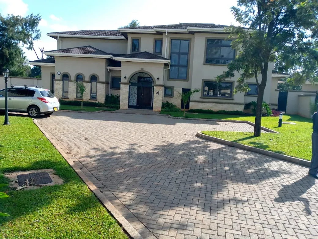 Fair Oaks Villas thumbnail 2