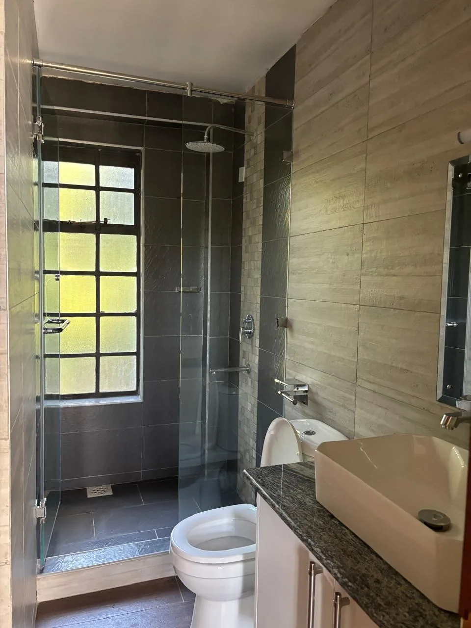 6 Bedroom House for Sale in Karen paod thumbnail 9