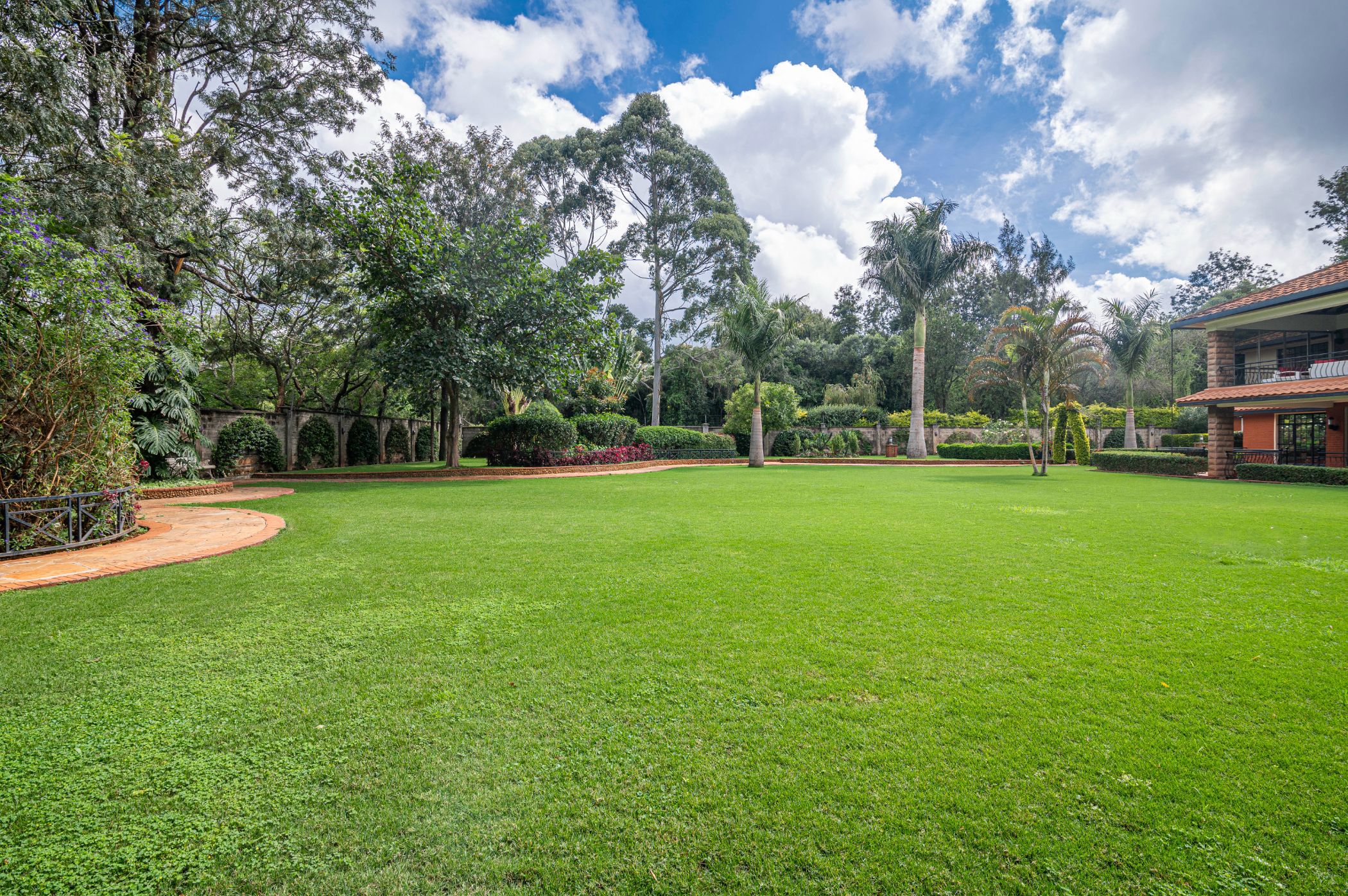 Ndege Gardens thumbnail 2