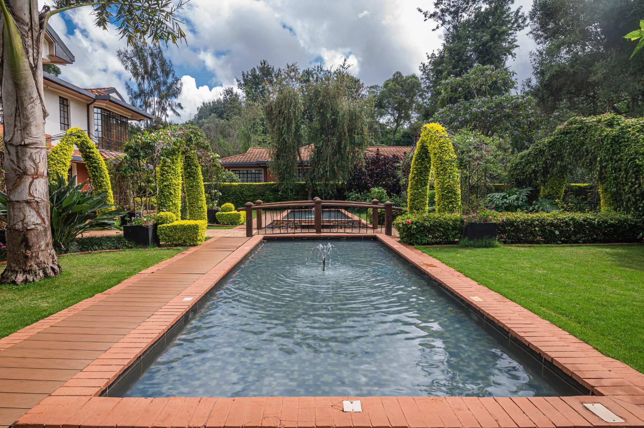 Ndege Gardens thumbnail 11