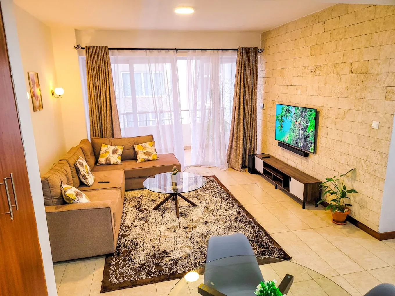 Imagine by Benaa house in Kilimani photo 3