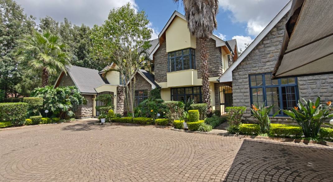 Mukinduri Gardens thumbnail 3