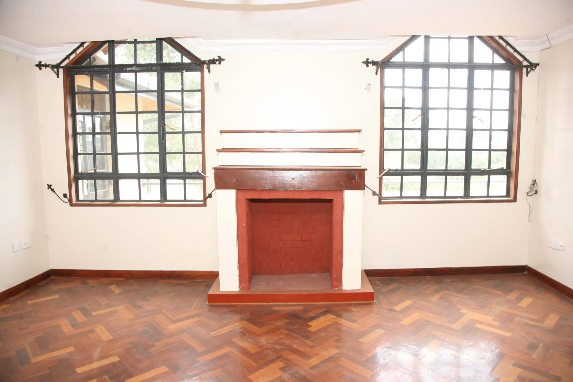 Swara Gardens thumbnail 3