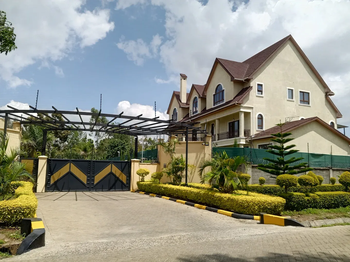 Hijaaz Villas - House in Karen photo