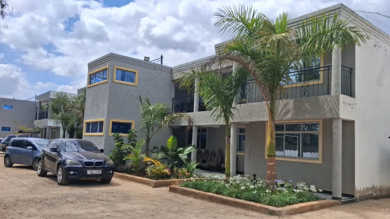 3 Bedroom Apartment - APARTMENT in Karen photo