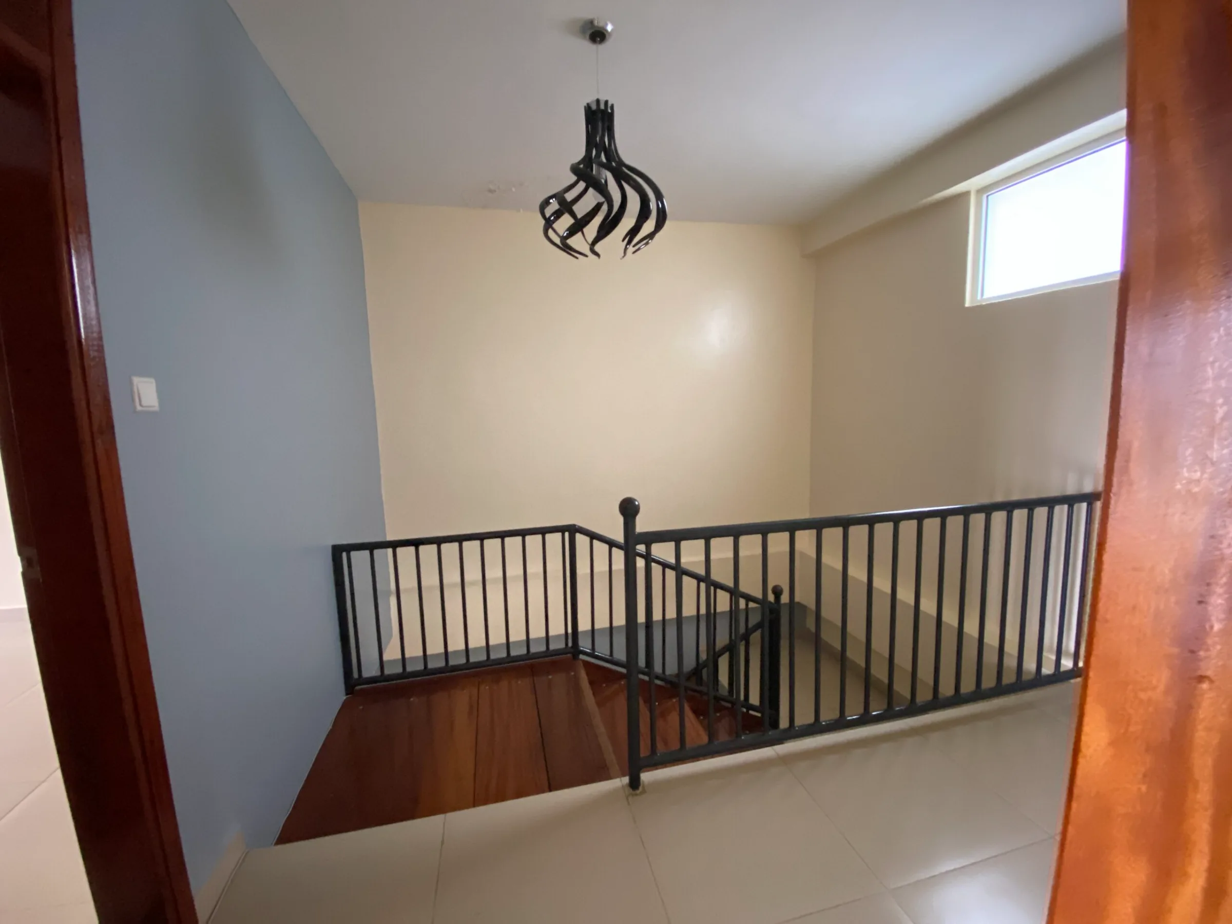Nine Degrees Apartments apartment in Kilimani photo 5
