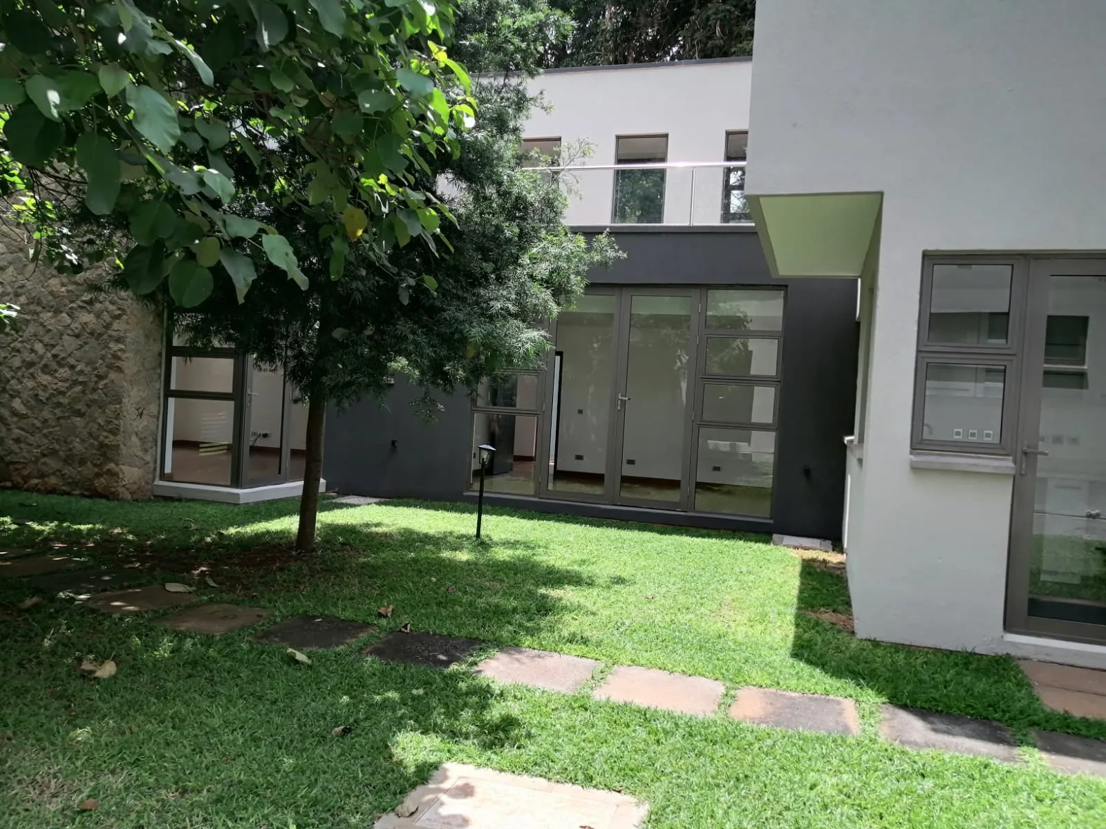5 Bedroom House for Rent in Karen Miotoni house for rent in Karen photo 3