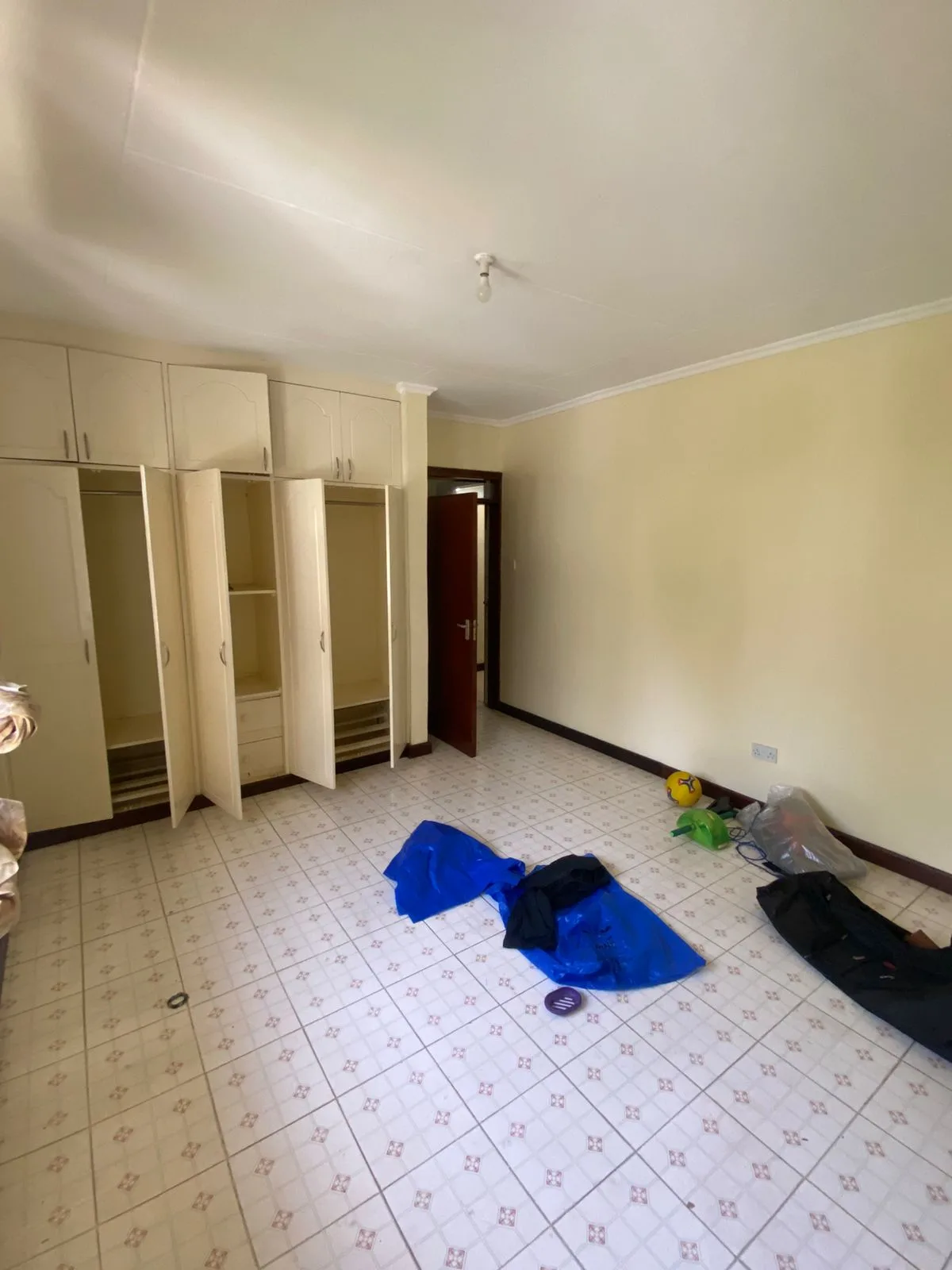 5 Bedroom House for Rent in Karen iezc thumbnail 16