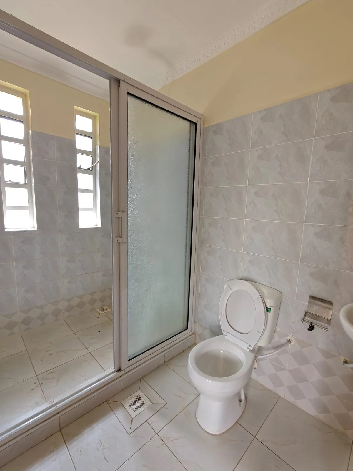 Avocado Lane Homes Karen thumbnail 5