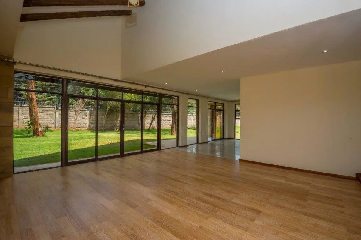 Huria Villas thumbnail 2