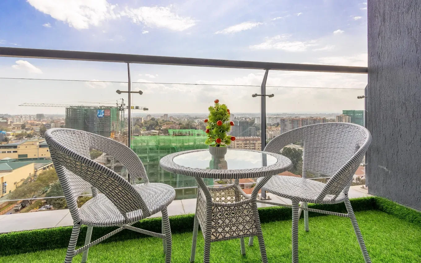 Riara One thumbnail 4