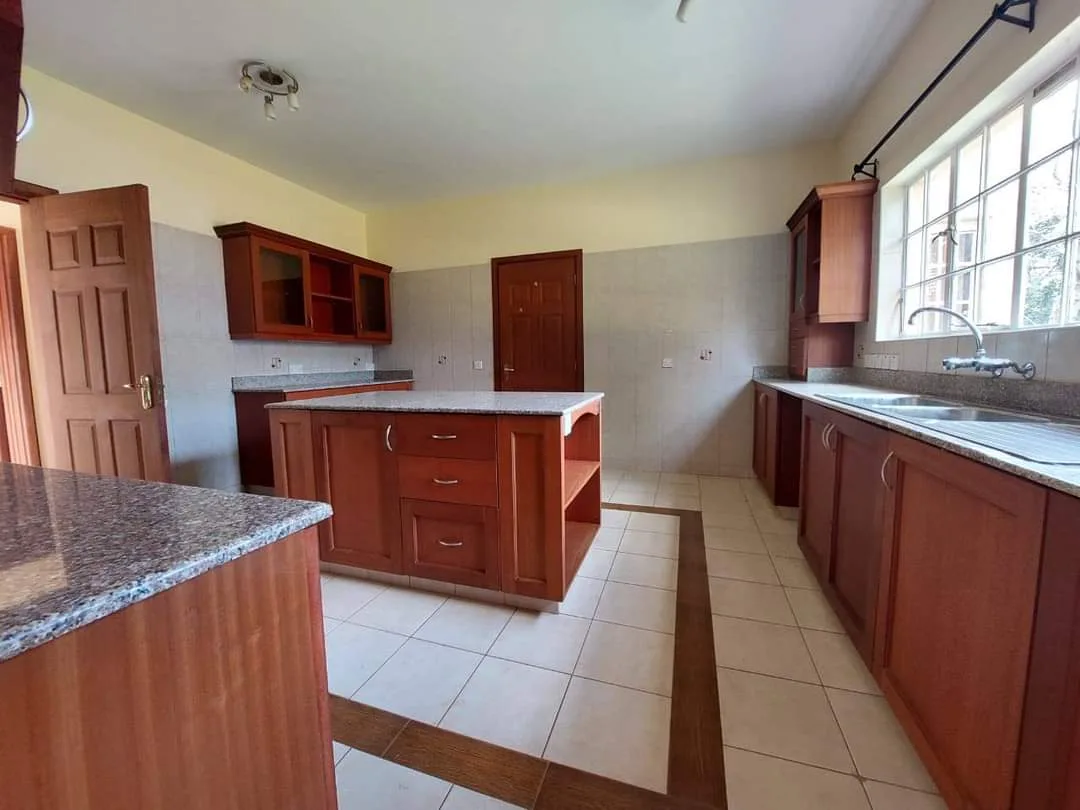 5 Bedroom House for Rent in Karen house for rent in Karen photo 2