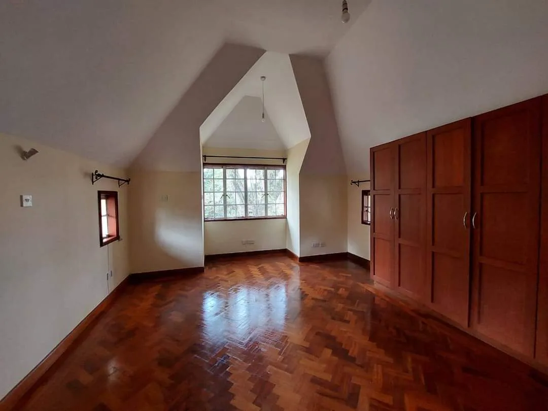 5 Bedroom House for Rent in Karen house for rent in Karen photo 3