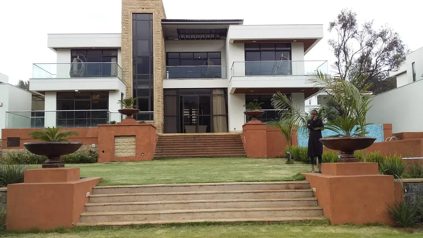 Amara Ridge thumbnail 6